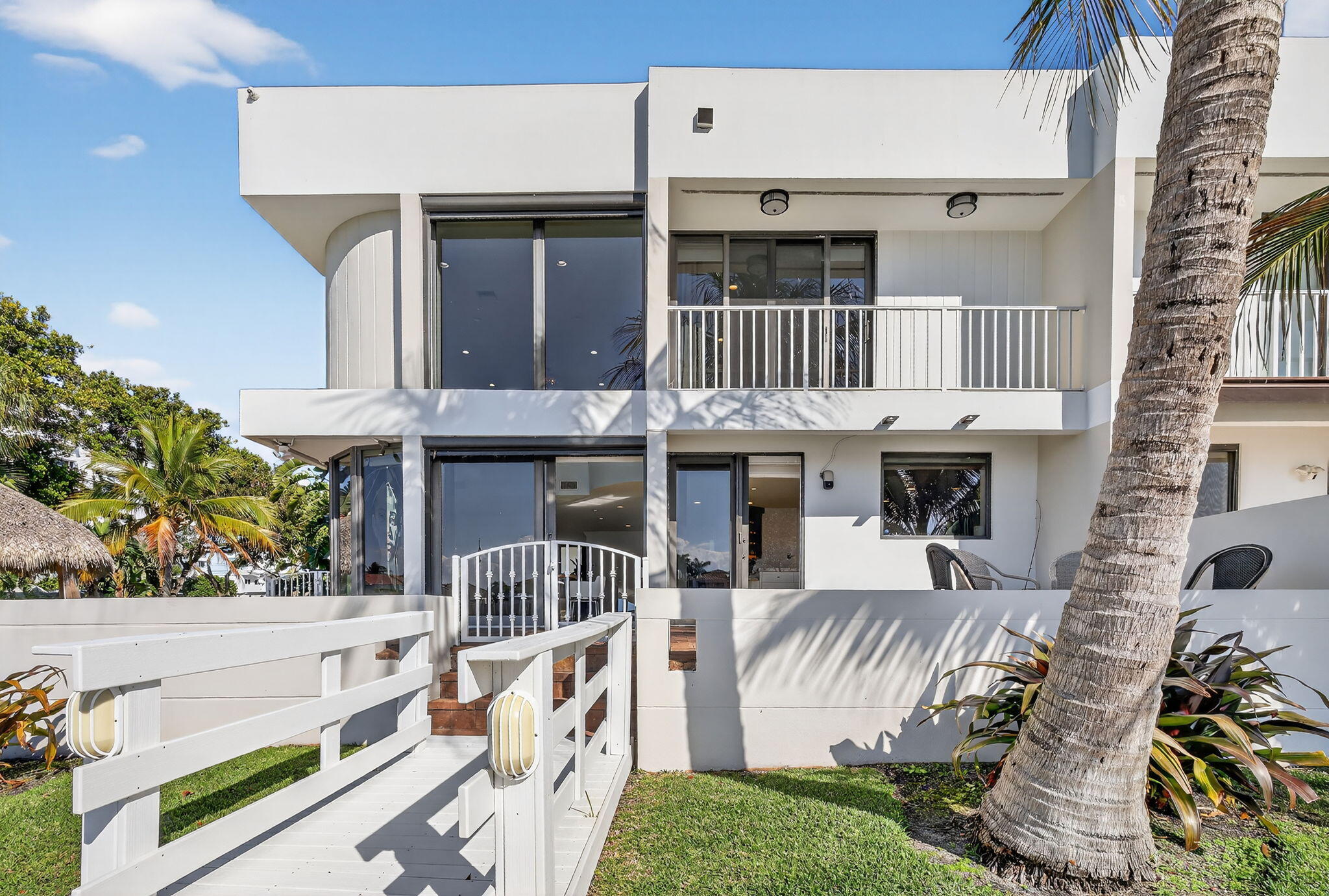 TRAFALGAR OF HIGHLAND BEACH CONDO - Residential