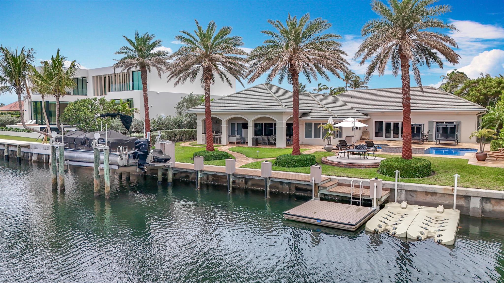 45 Spoonbill Road