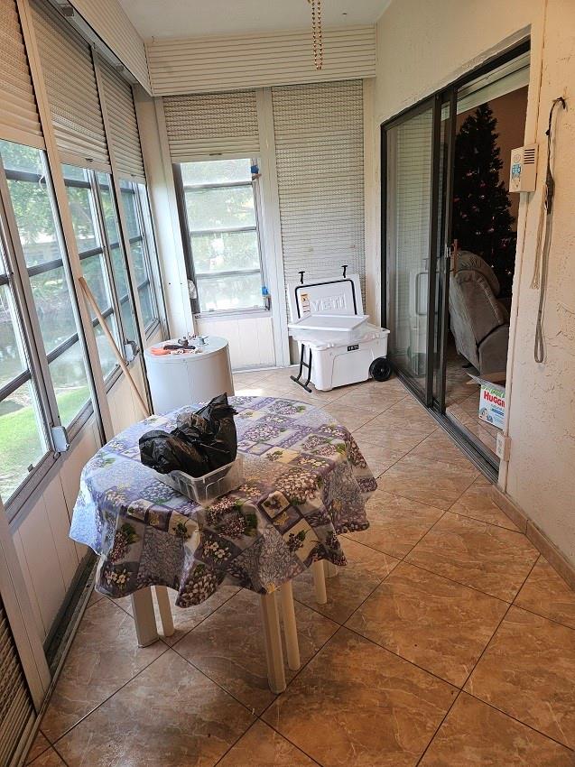 SAPPHIRE CONDO - Residential