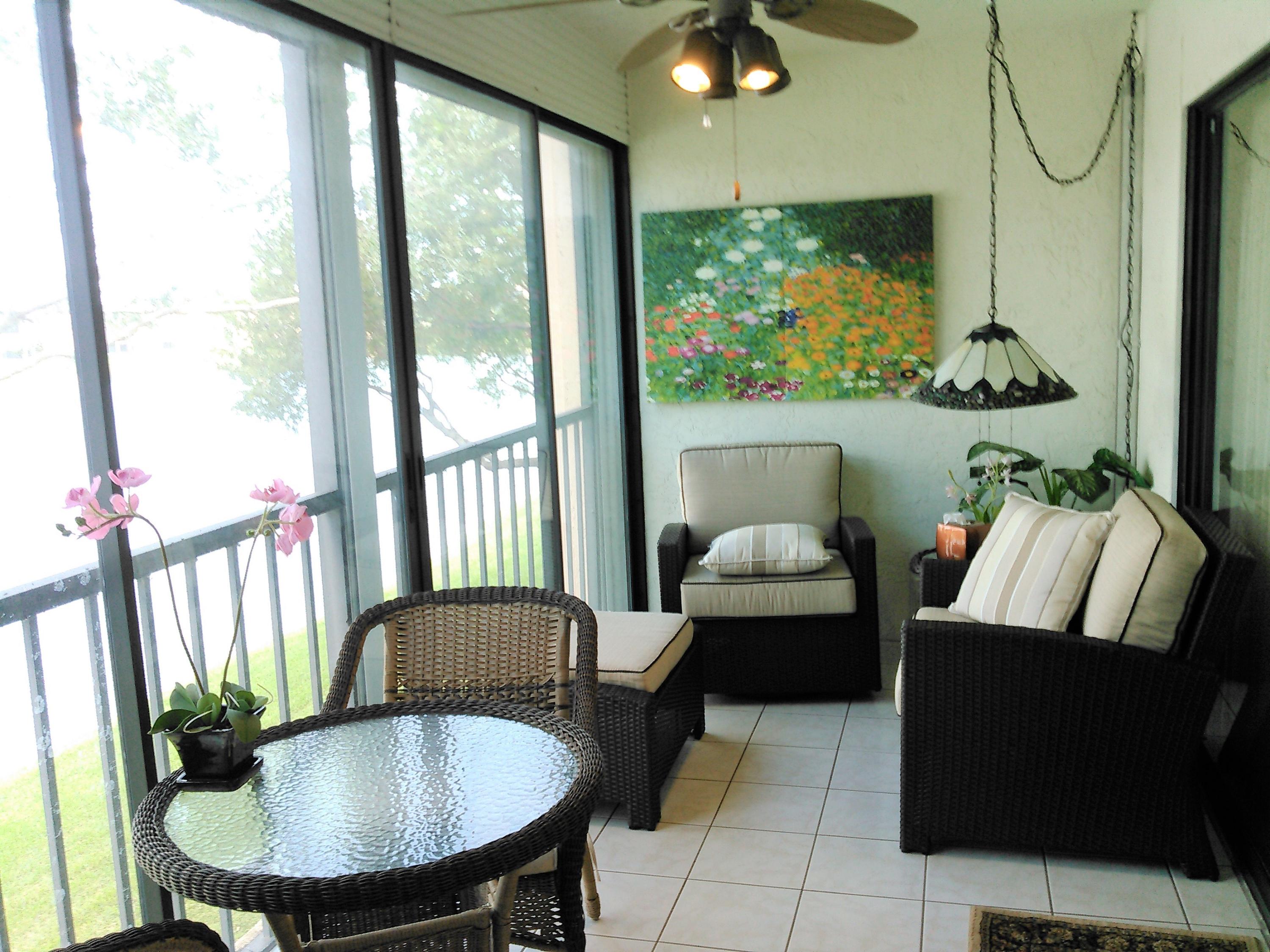 HUNTINGTON POINTE - Residential