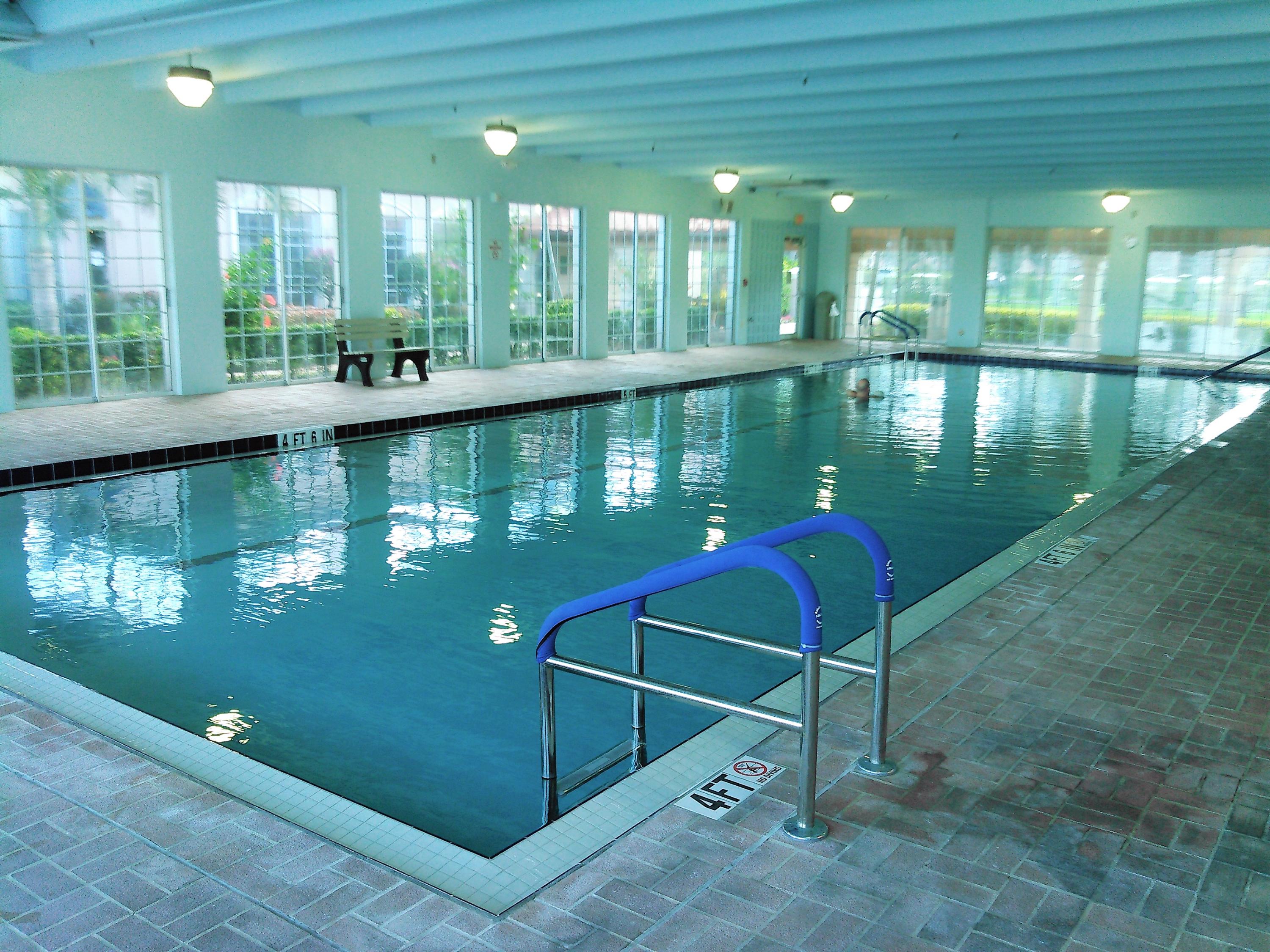 HUNTINGTON POINTE - Residential