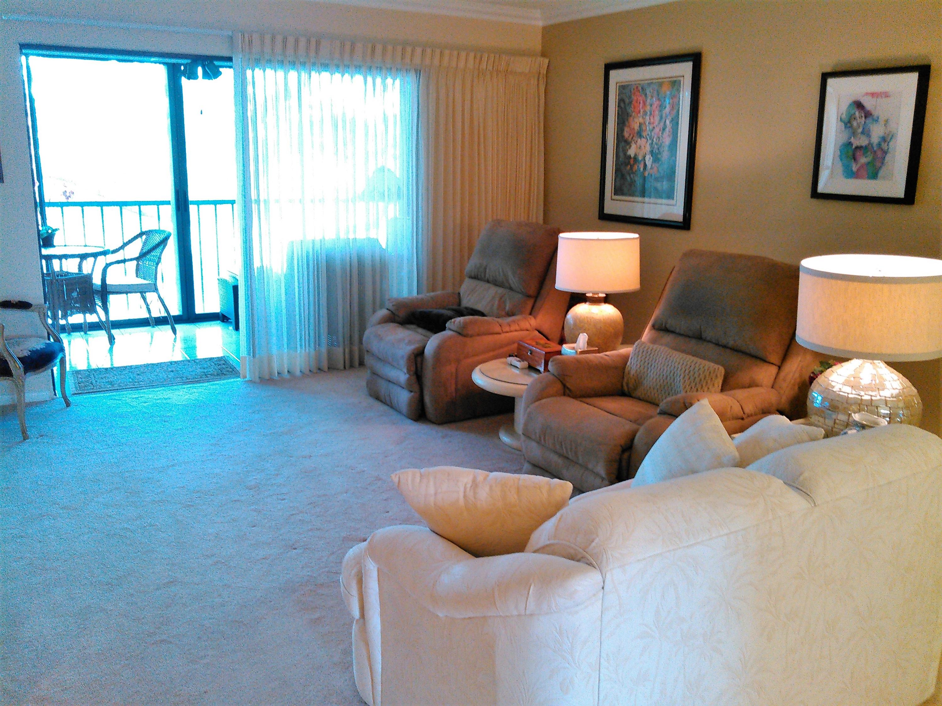 HUNTINGTON POINTE - Residential