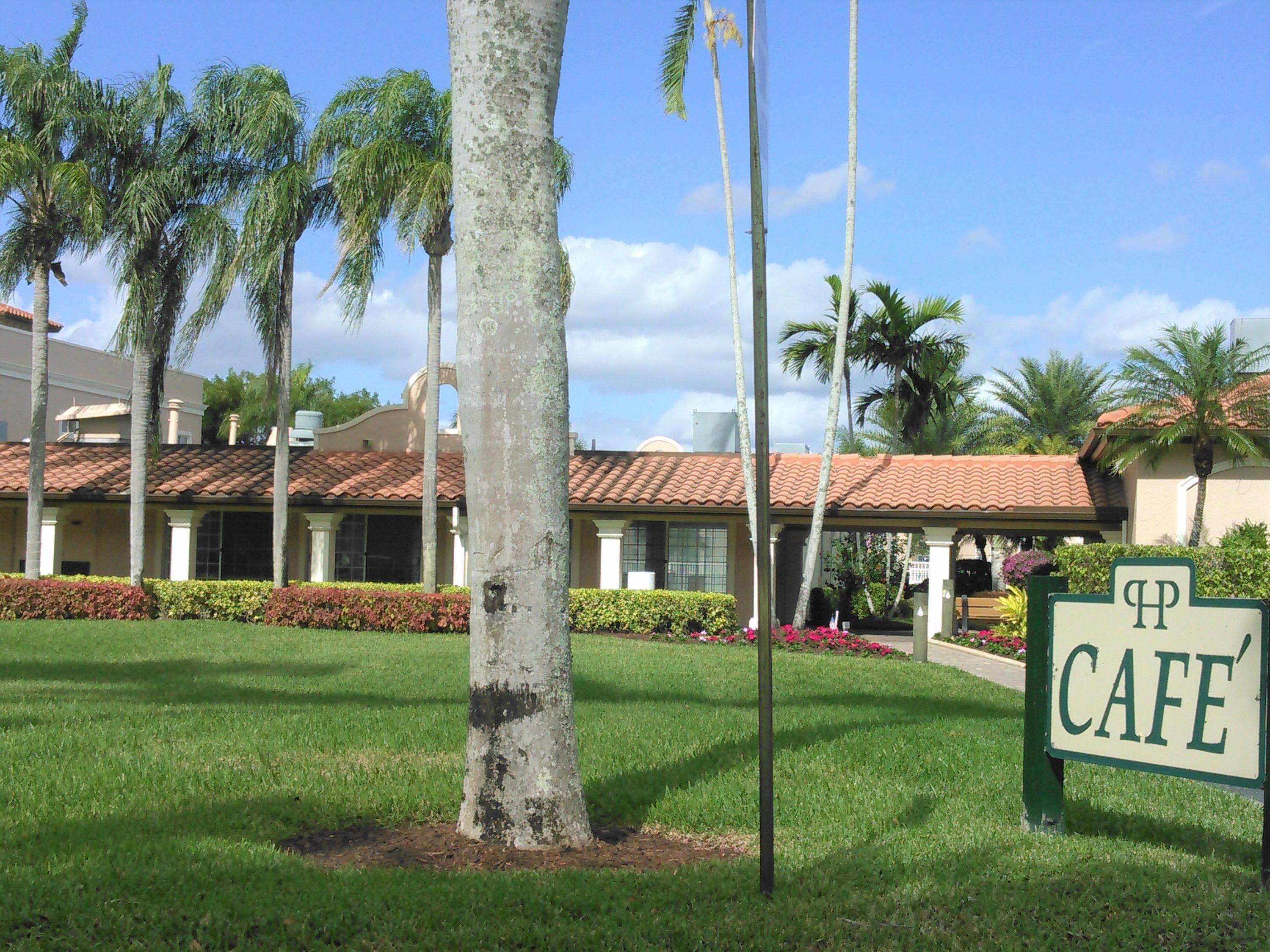 HUNTINGTON POINTE - Residential