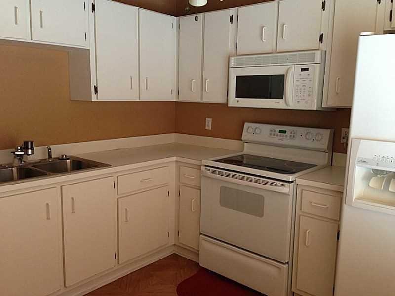 Colony Courts 21 Condo - Residential Lease