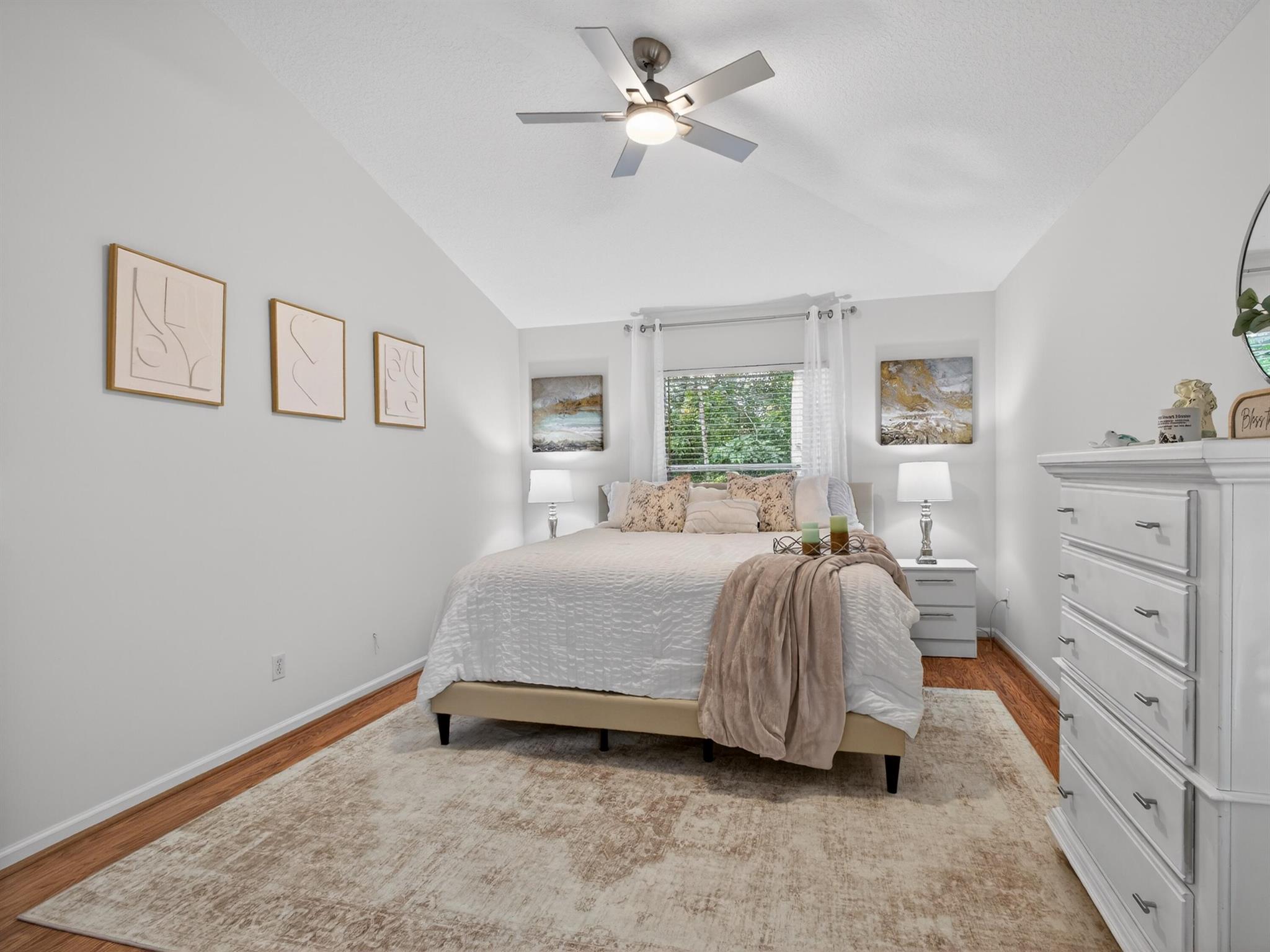 24-42-40~ S 243.6 FT OF N - Residential