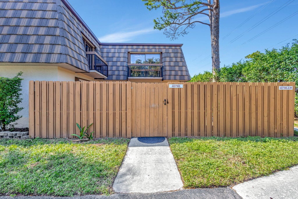 Photo of 4079 Palm Bay Circle #B, West Palm Beach, FL 33406 (MLS # R11032655)