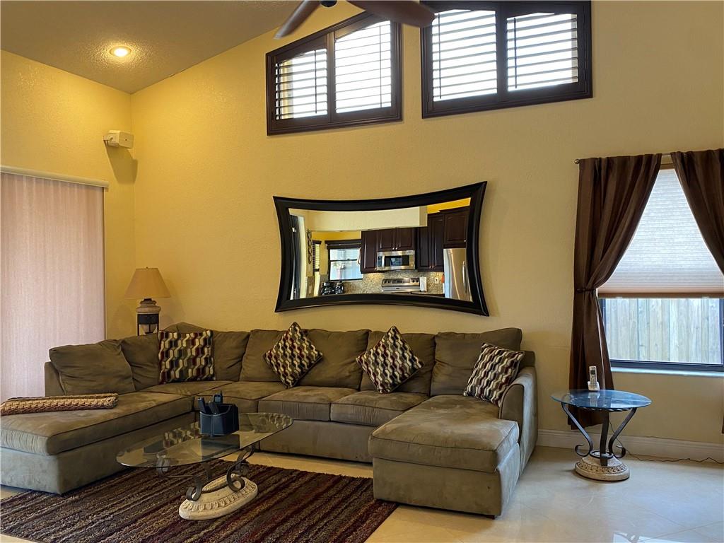 Jacaranda Prcl 274 132-8 - Residential