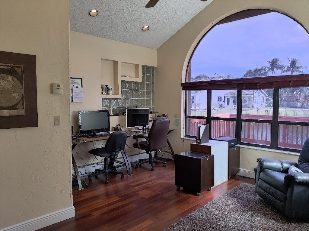 Jacaranda Prcl 274 132-8 - Residential