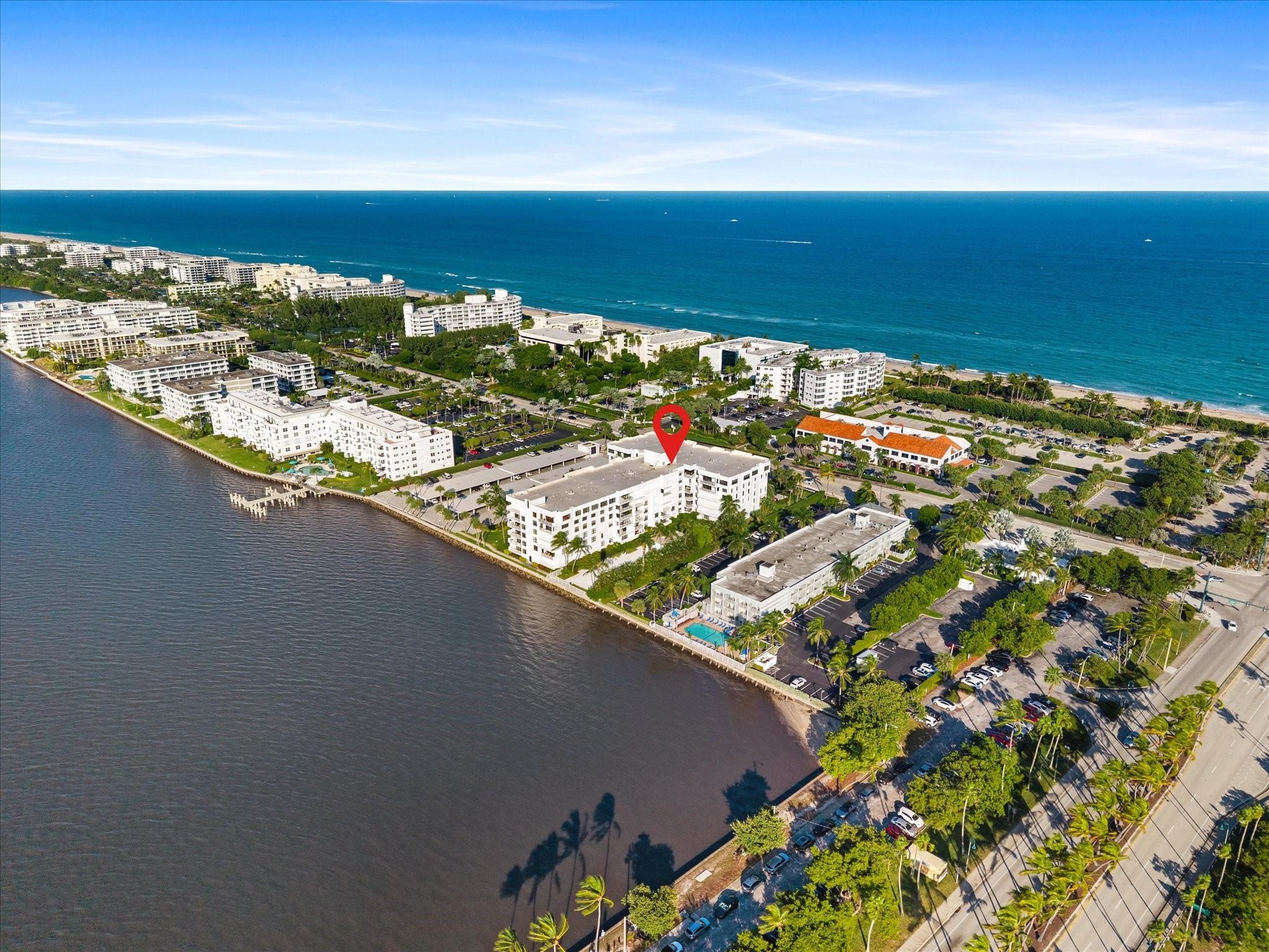 LA PALMA CONDO - Residential