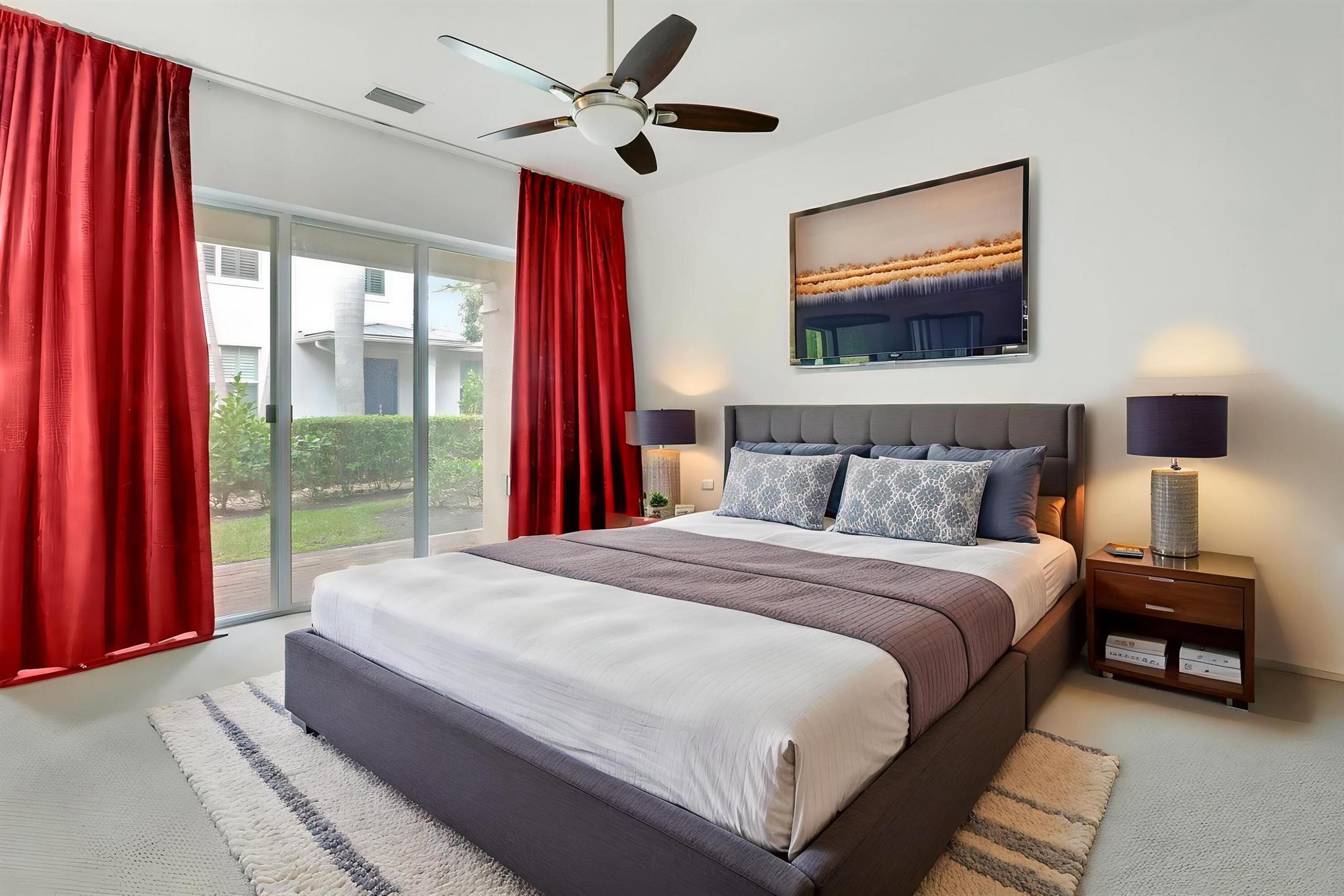 Hampton Cay - Residential