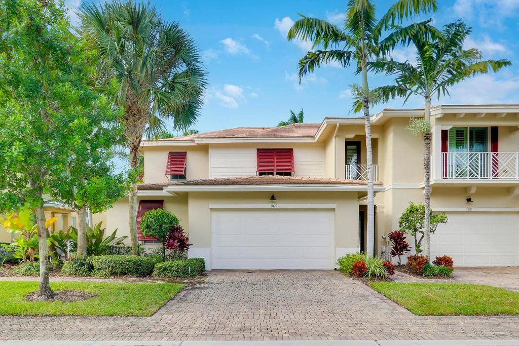 Photo of 1083 Piccadilly Street, Palm Beach Gardens, FL 33418 (MLS # R11148326)