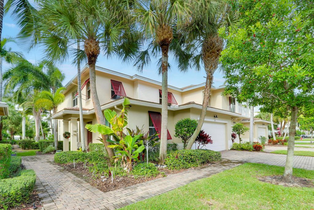 Photo of 1083 Piccadilly Drive, Palm Beach Gardens, FL 33418 (MLS # R11148326)