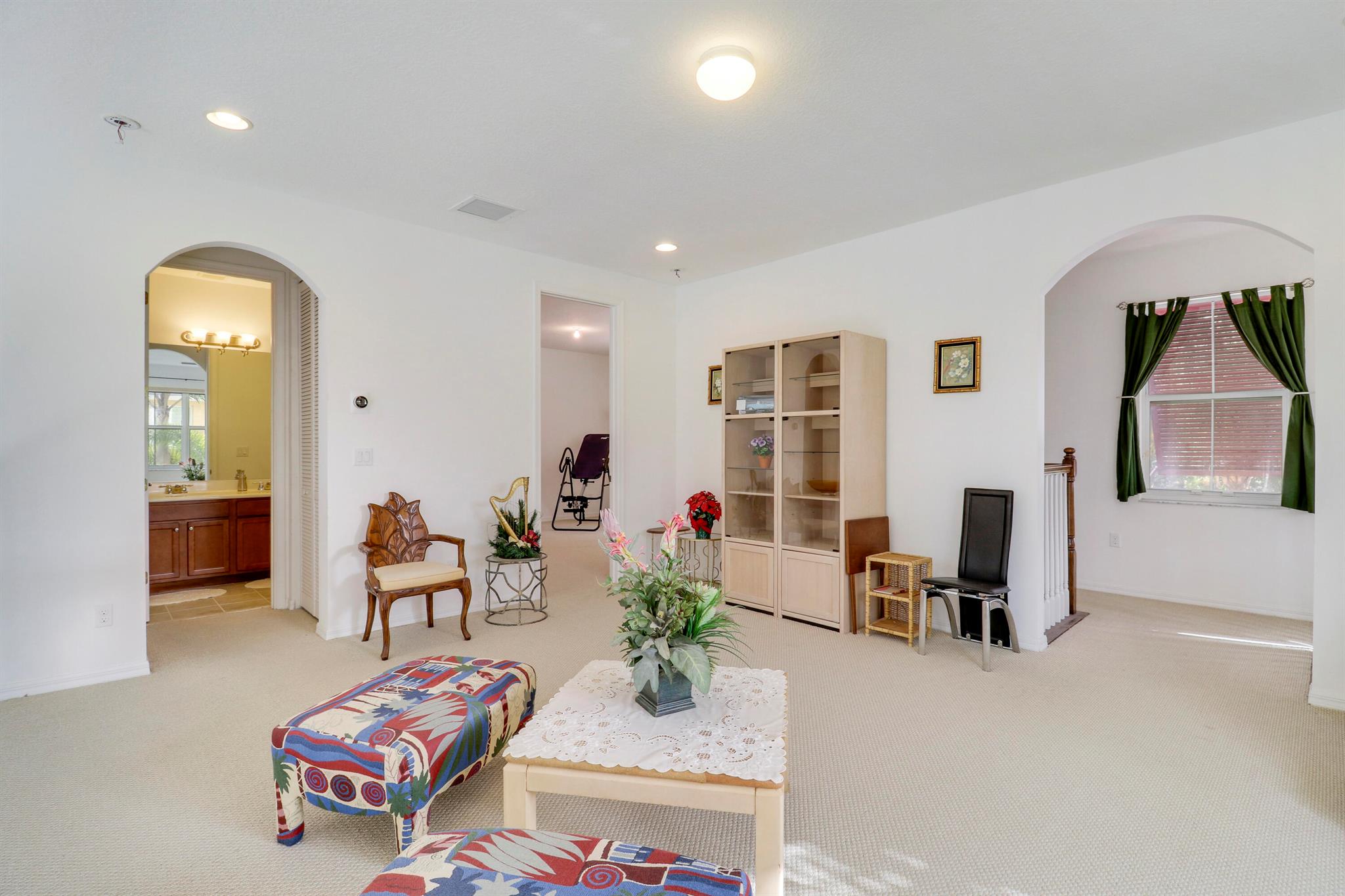 Hampton Cay - Residential