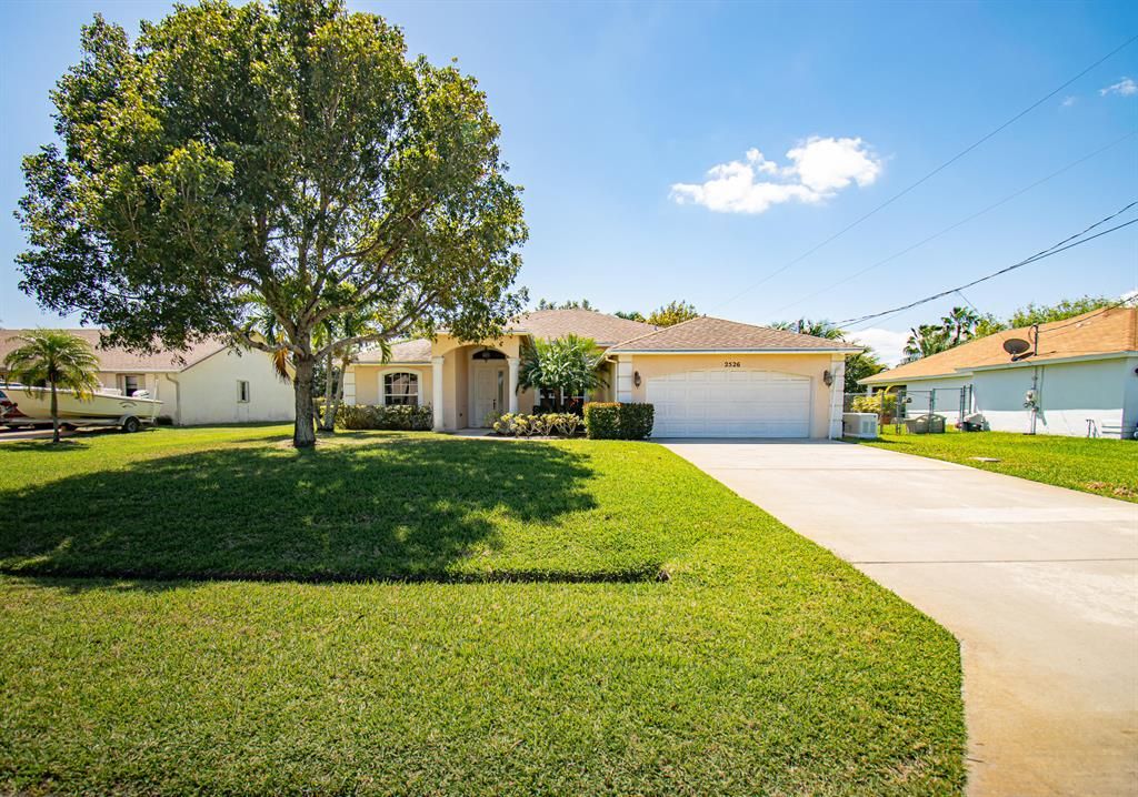 Photo of 2526 SE Caladium Avenue #2526, Port Saint Lucie, FL 34952 (MLS # R10702014)