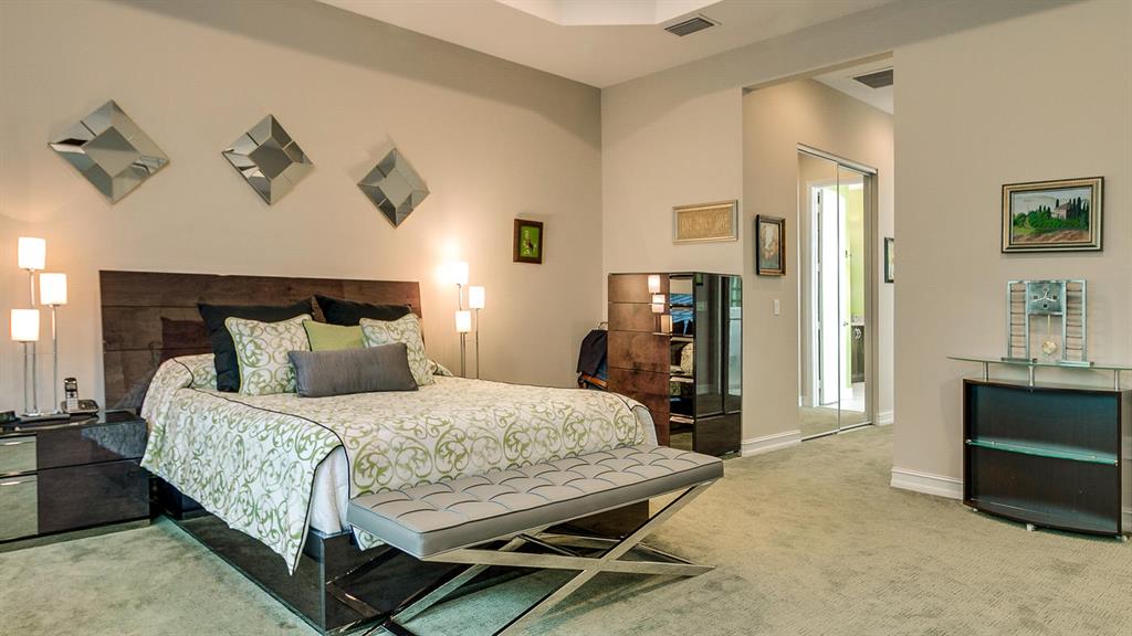 VALENCIA RESERVE - Residential