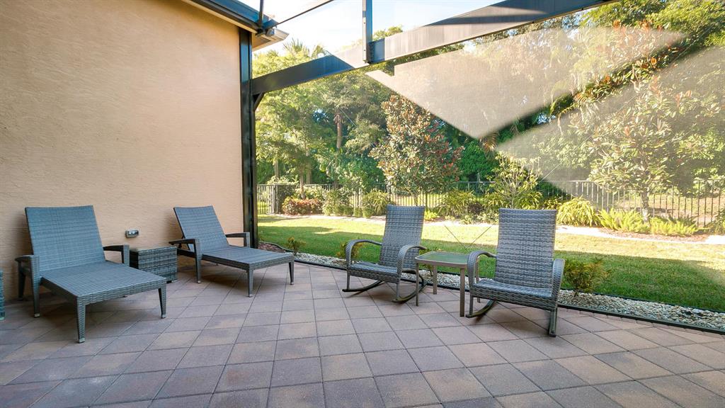 VALENCIA RESERVE - Residential