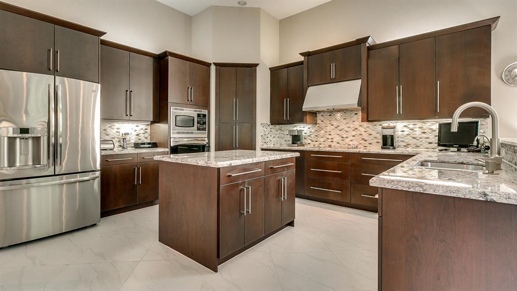 VALENCIA RESERVE - Residential