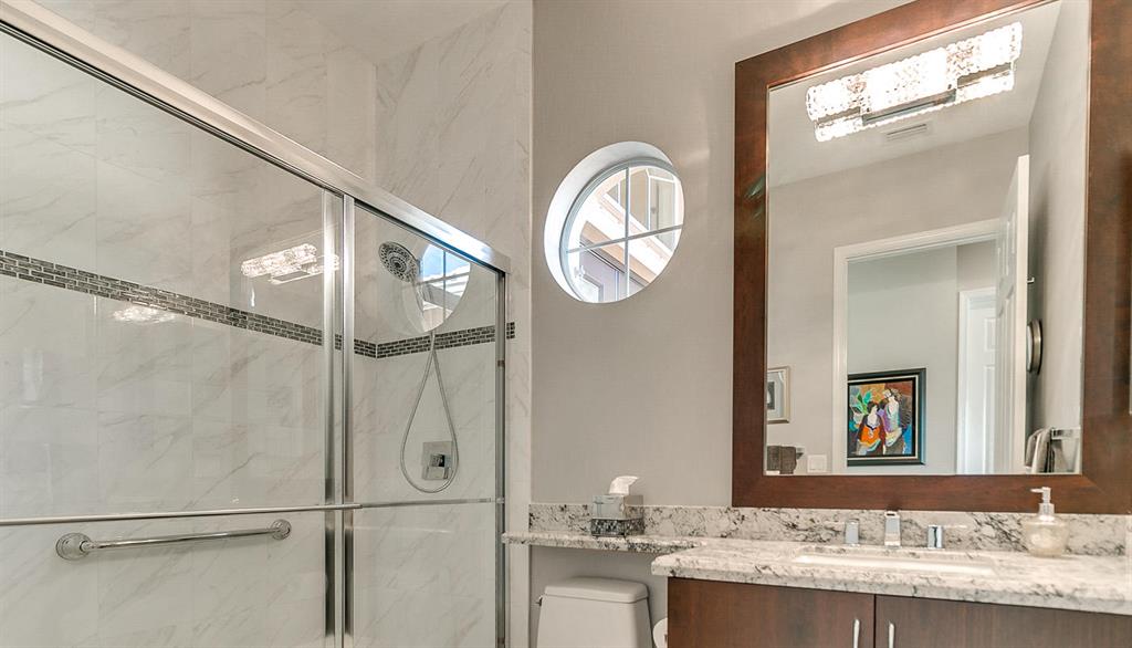 VALENCIA RESERVE - Residential