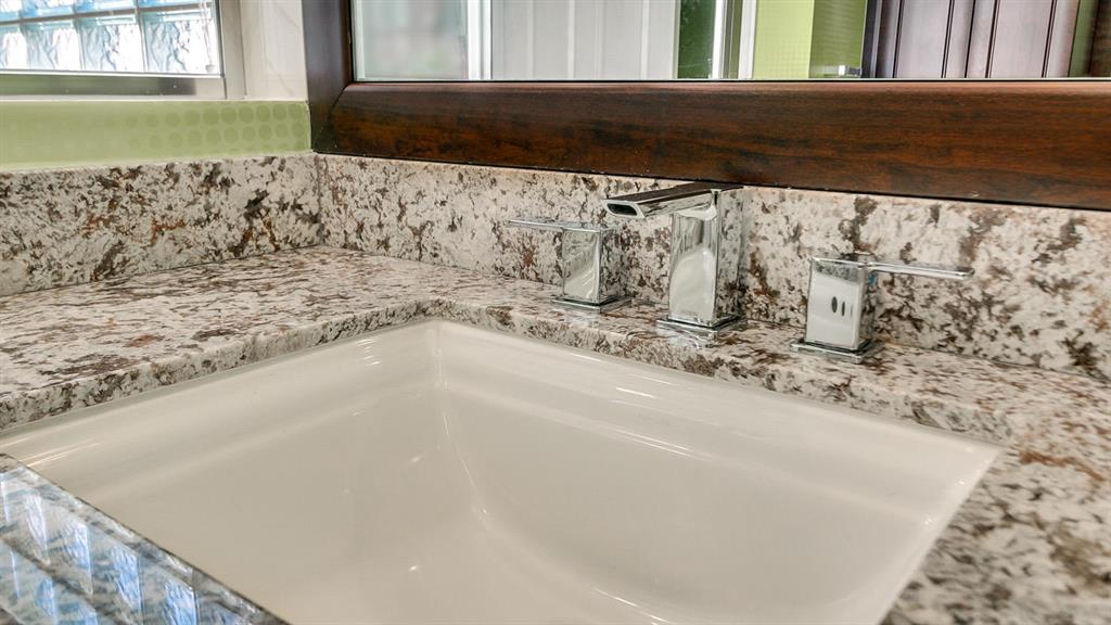 VALENCIA RESERVE - Residential