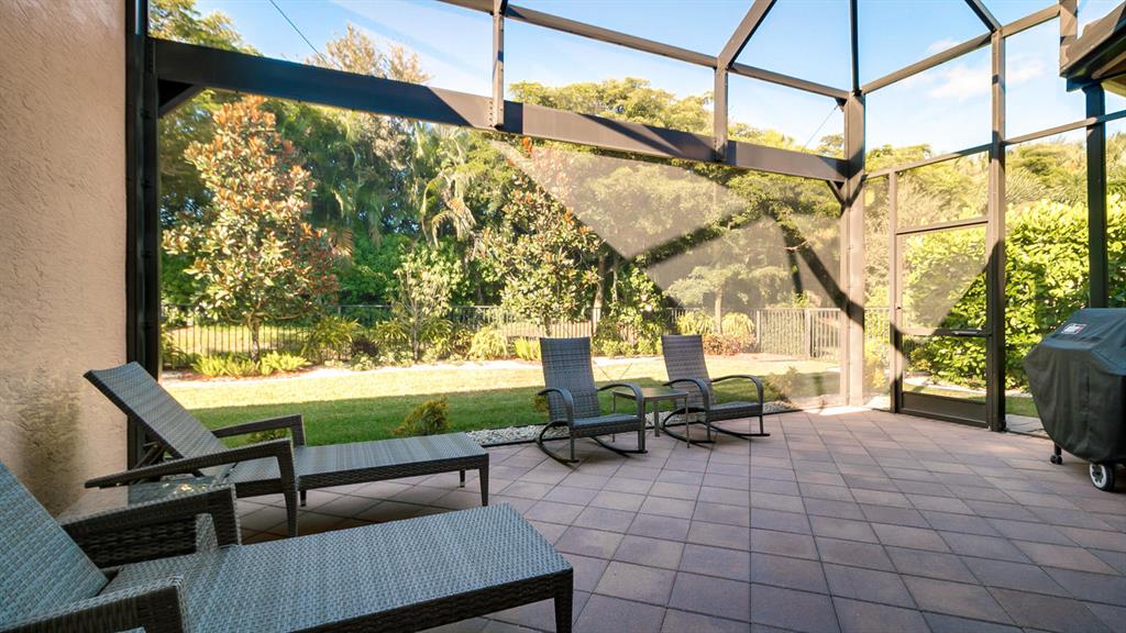 VALENCIA RESERVE - Residential