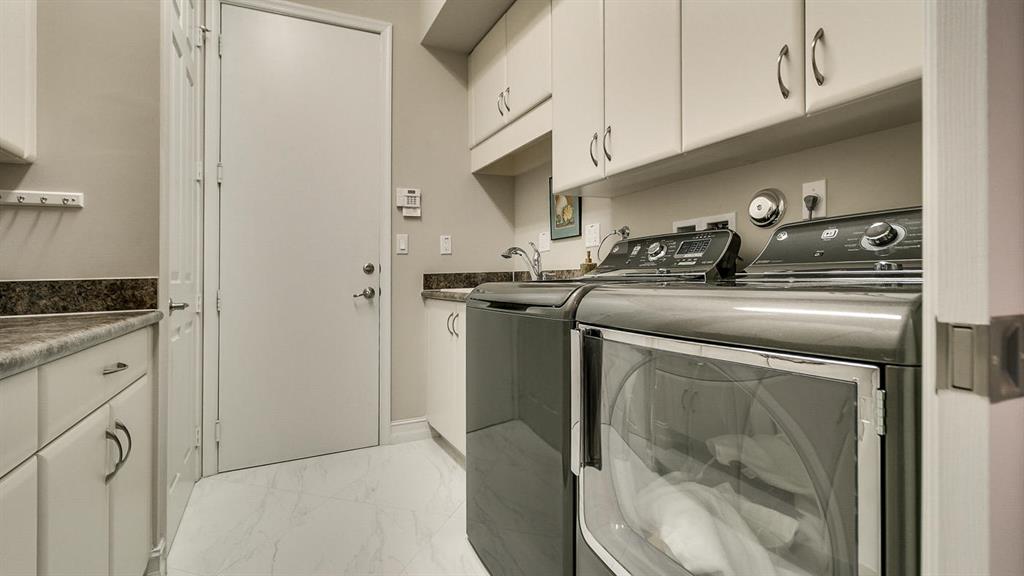 VALENCIA RESERVE - Residential