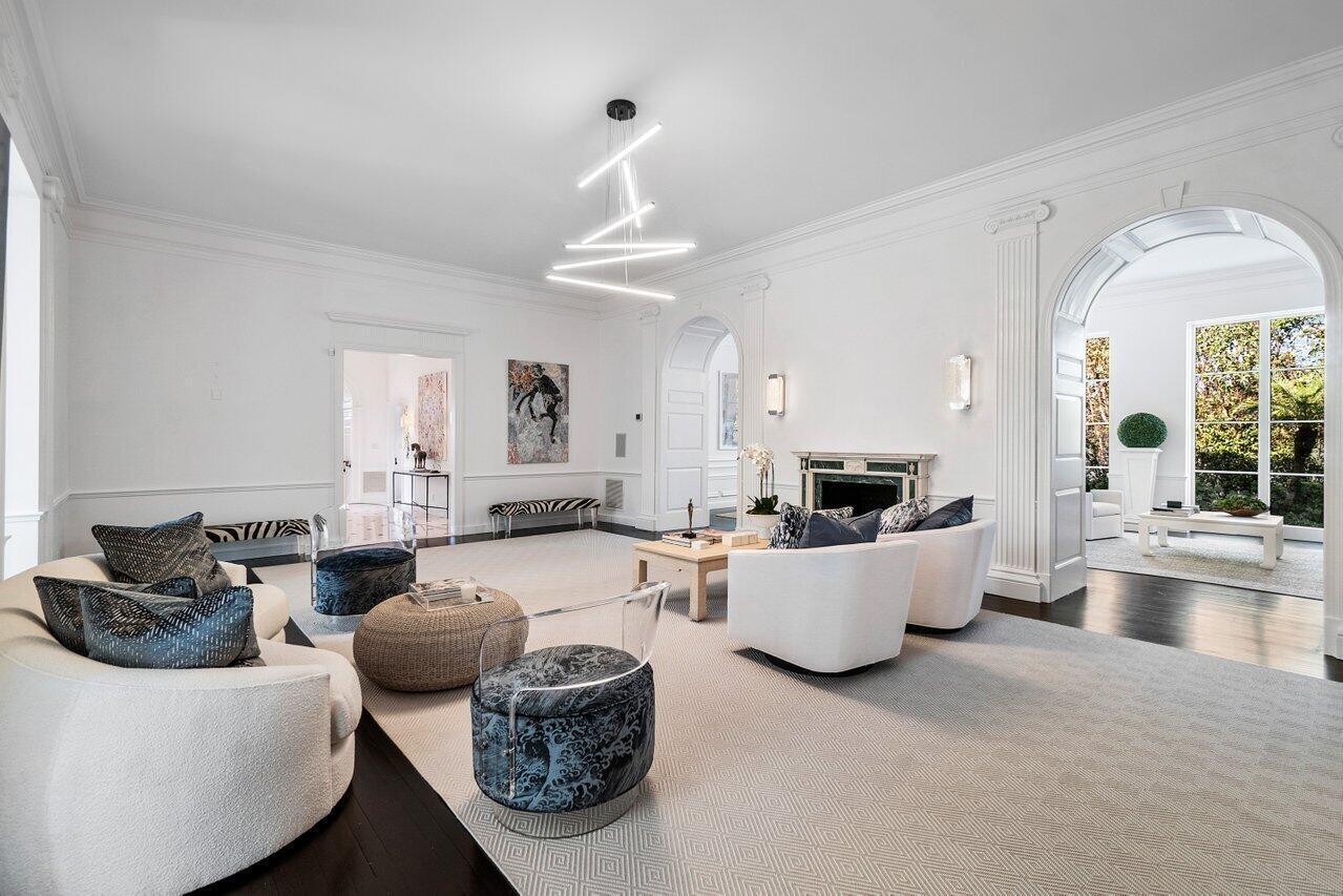 100 Regents Park Road