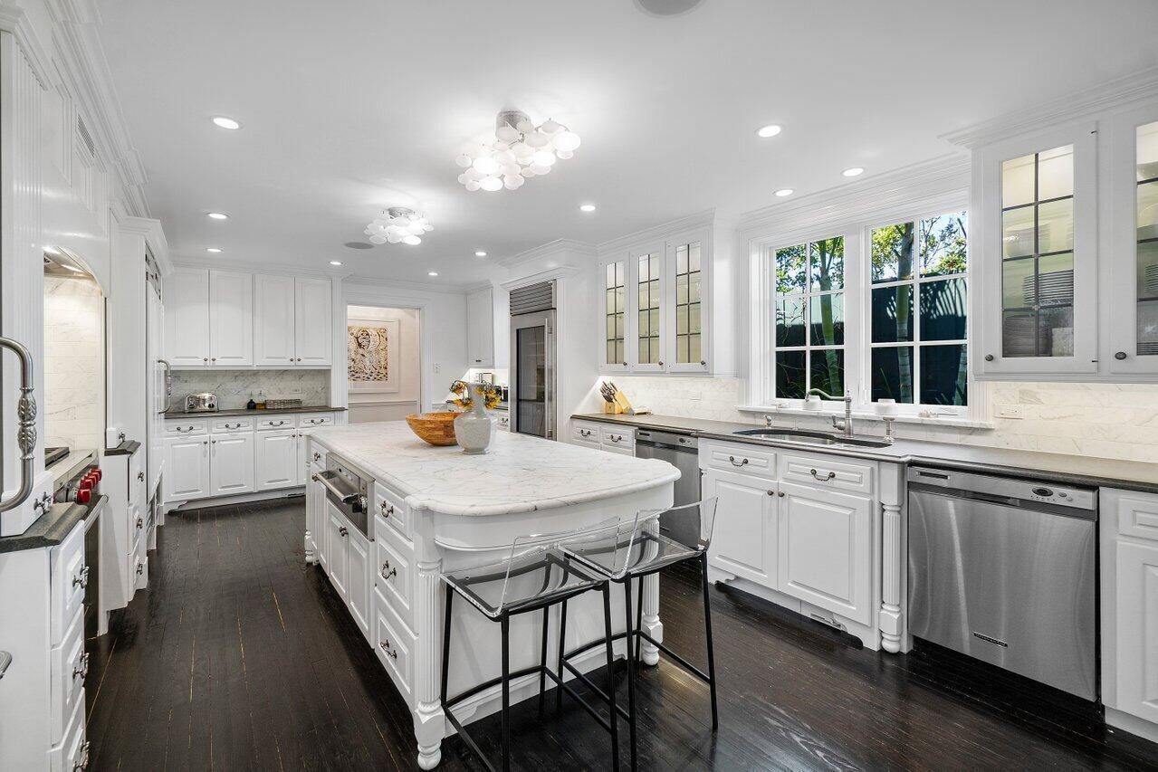 REGENTS PARK IN - Residential Lease