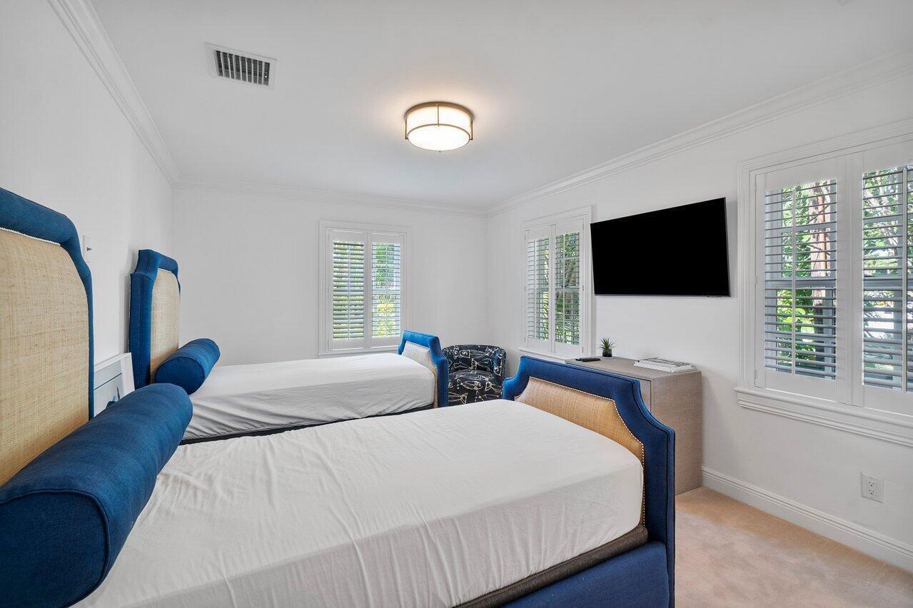 REGENTS PARK IN - Residential Lease