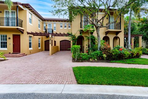 2812 Eagle Rock Circle 902 West Palm Beach FL 33411