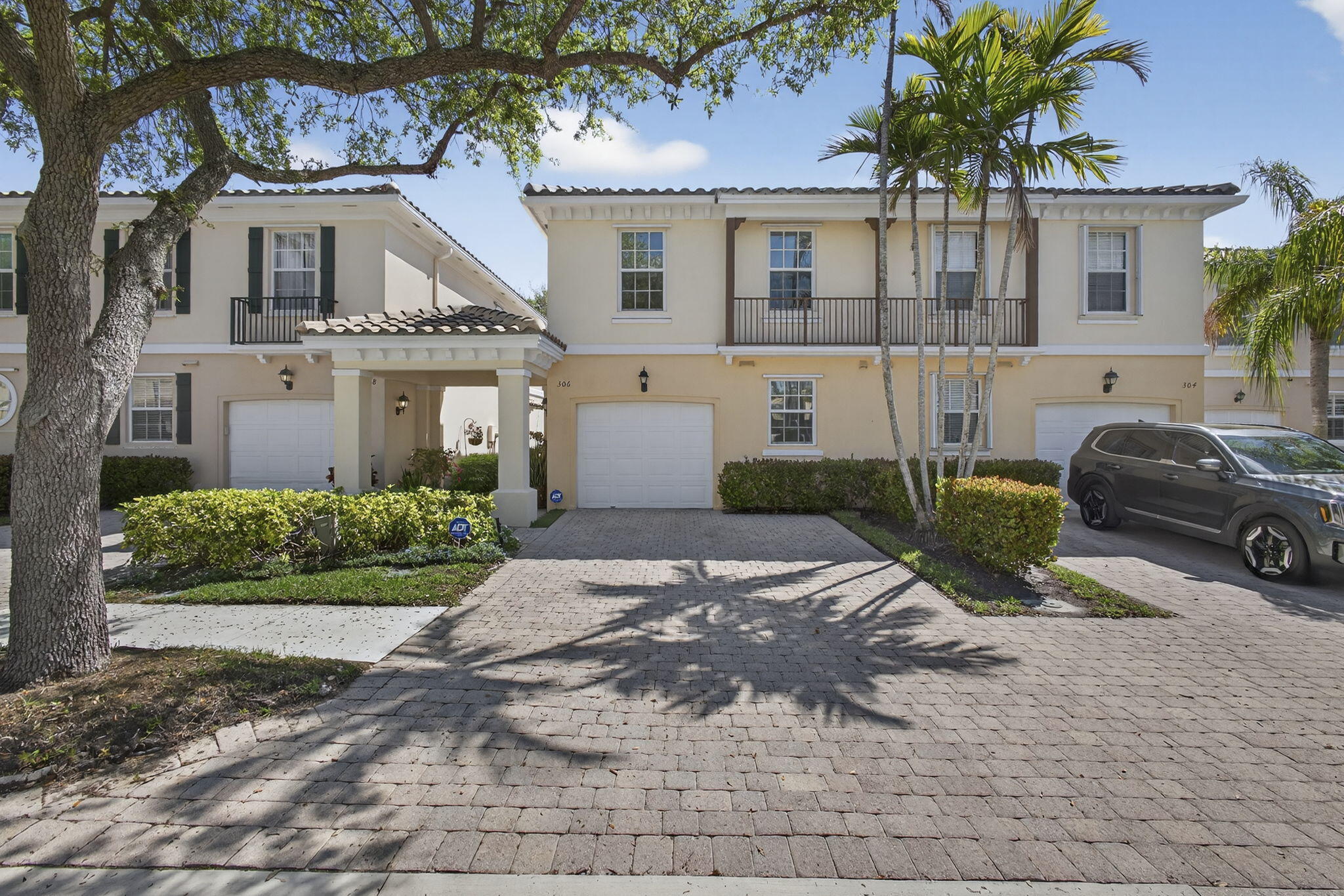 306 Salinas Drive