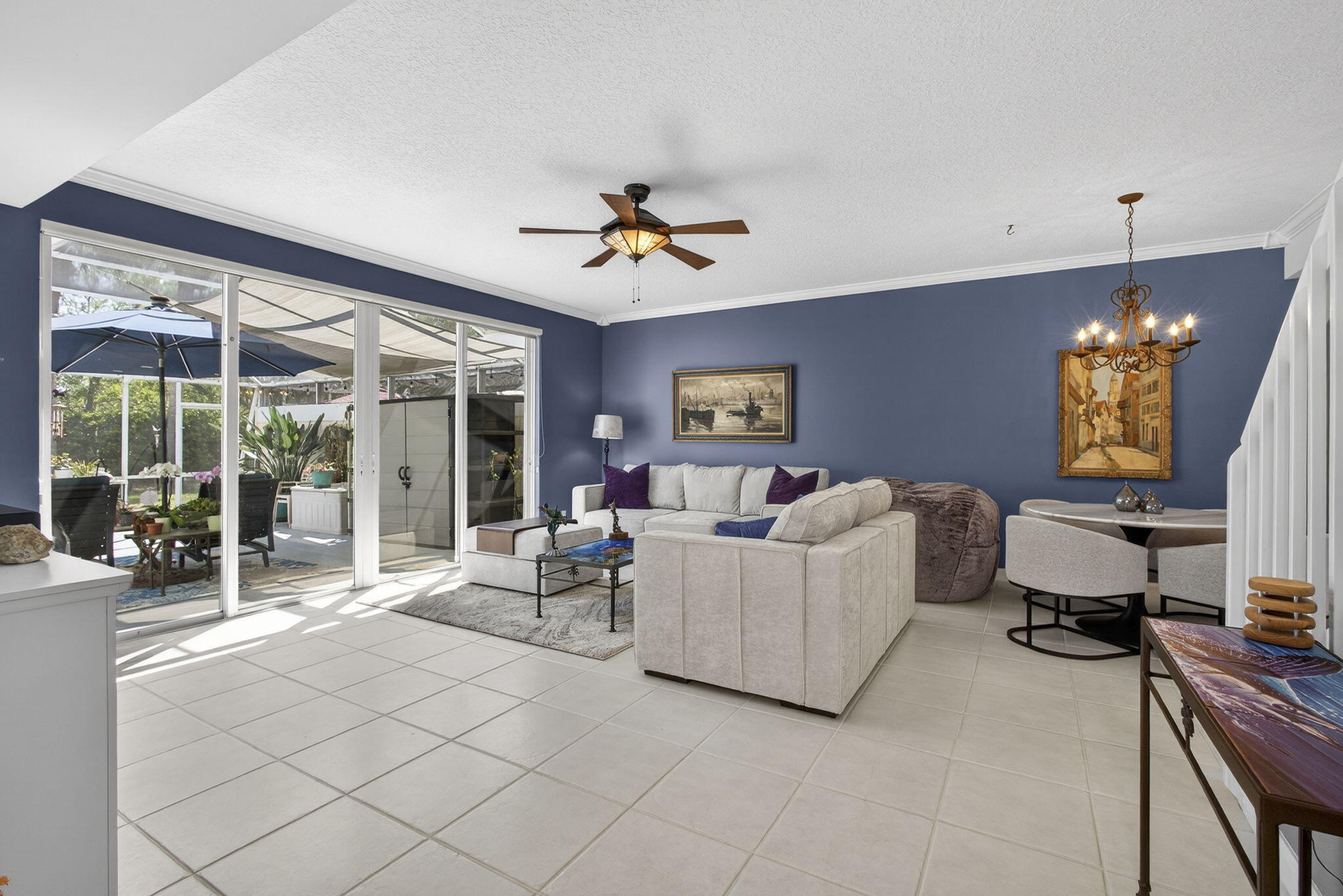 CATALINA LAKES - Residential