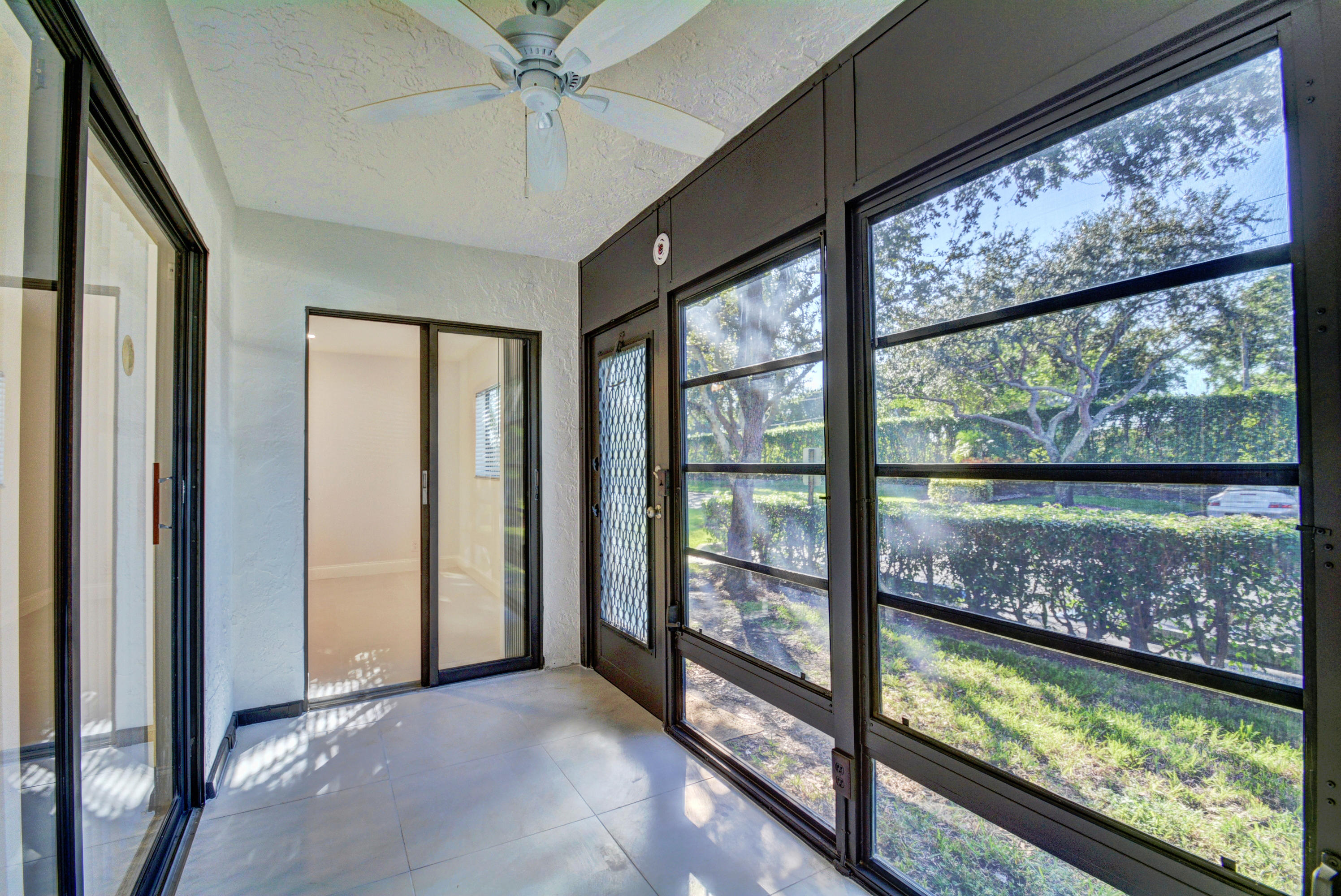 LAKES OF DELRAY - Residential