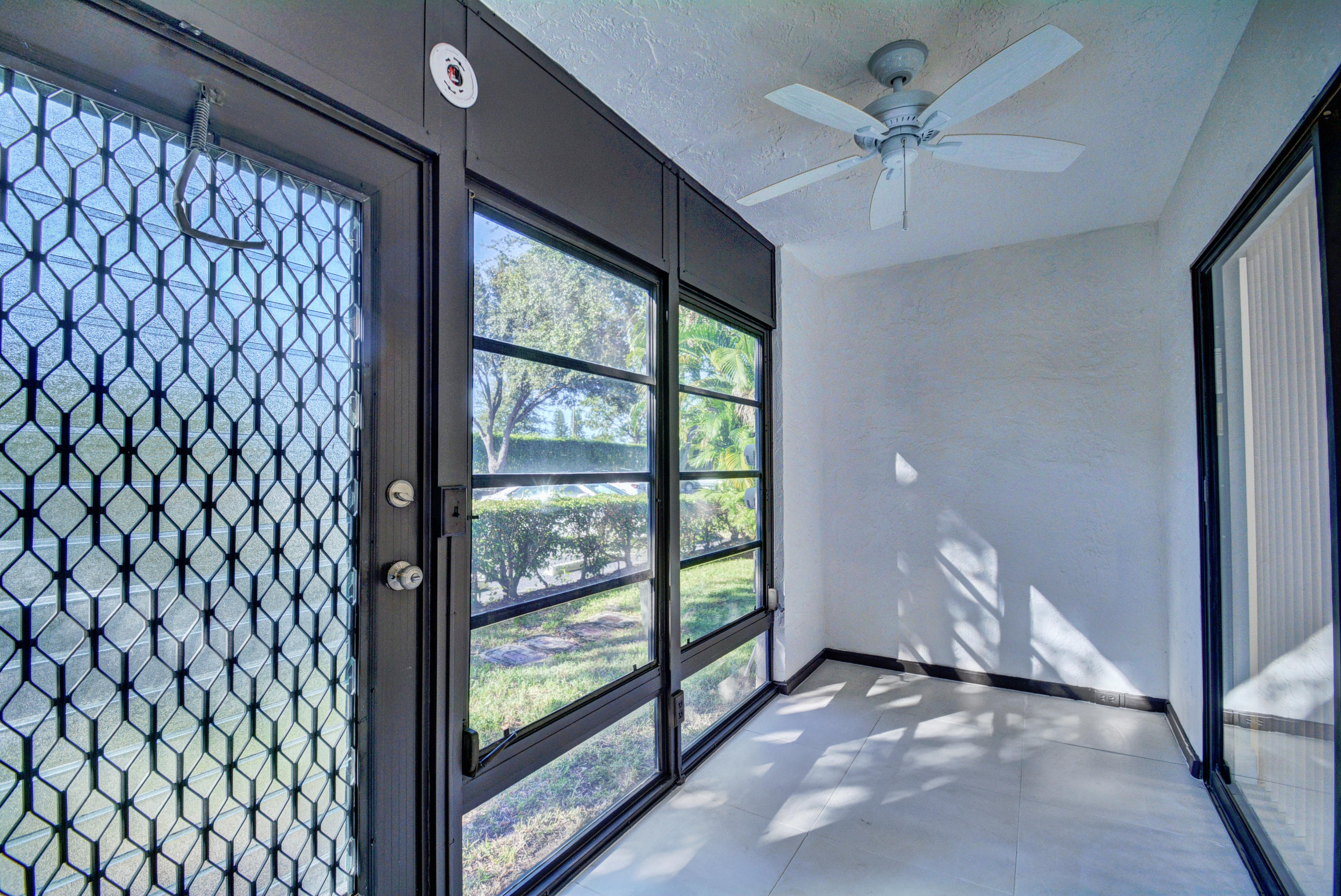 LAKES OF DELRAY - Residential