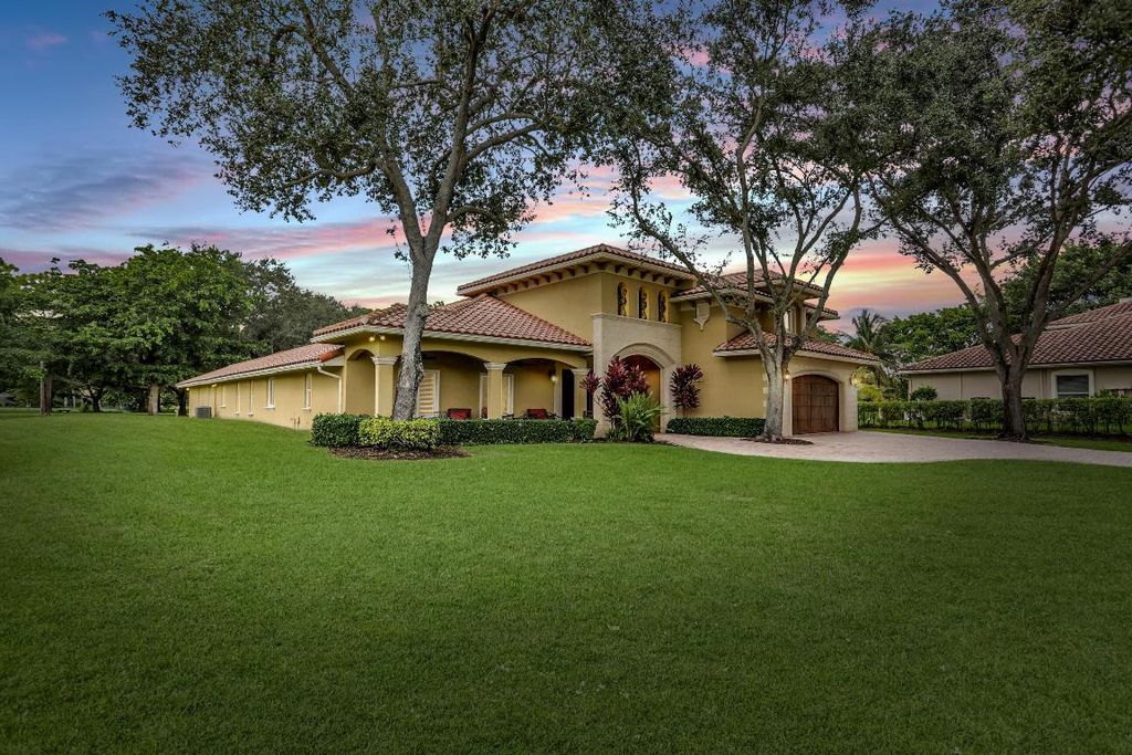 Photo of 22773 Ponderosa Drive, Boca Raton, FL 33428 (MLS # R10950497)