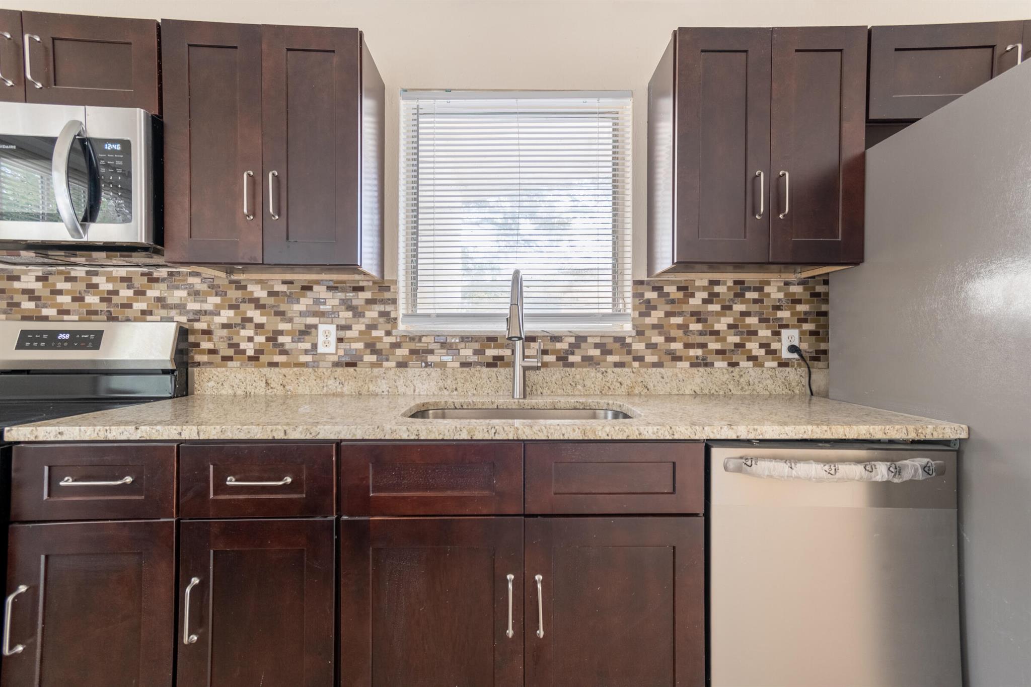 RIVER PARK UNIT 5 - Residential