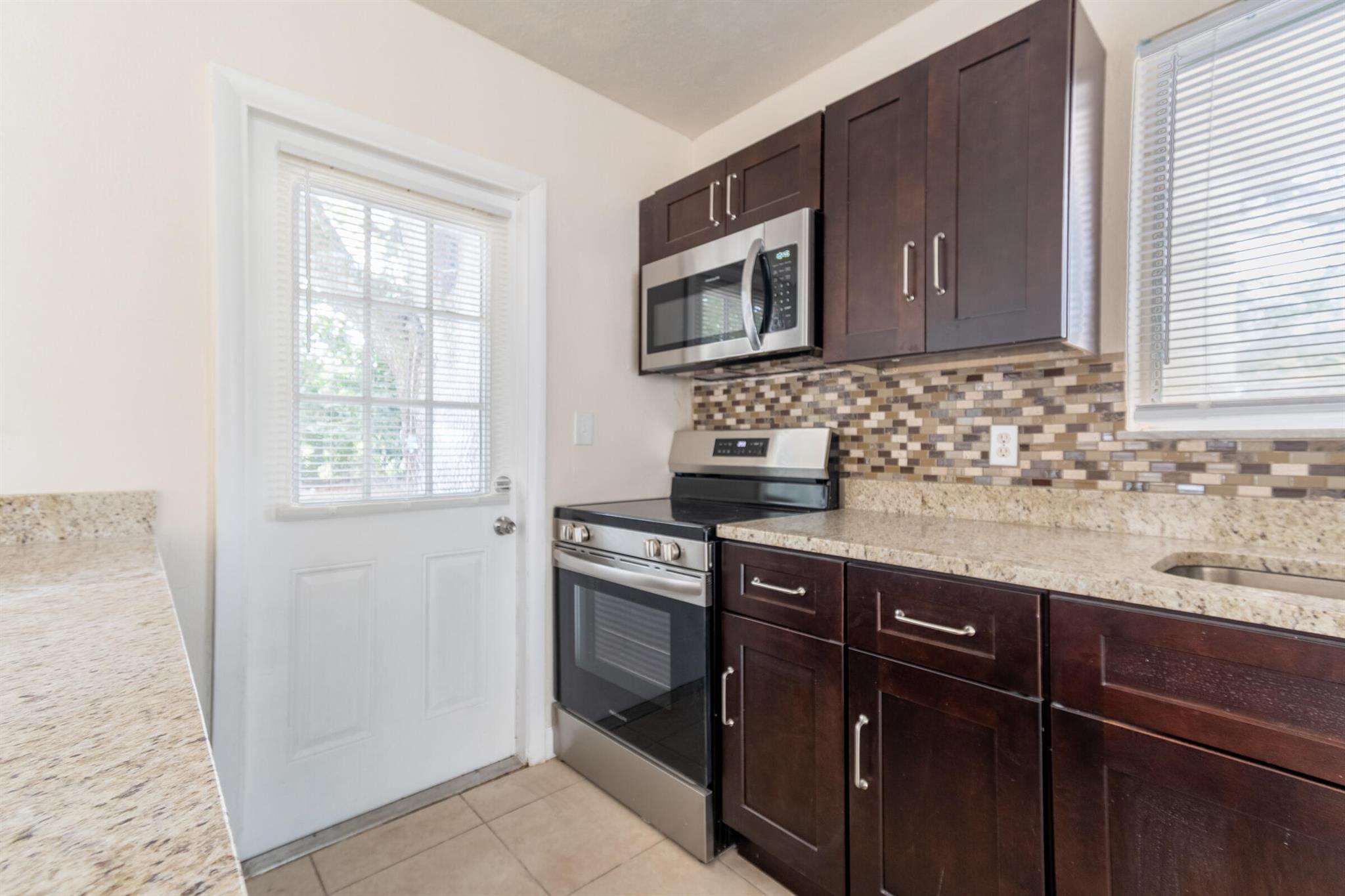 RIVER PARK UNIT 5 - Residential