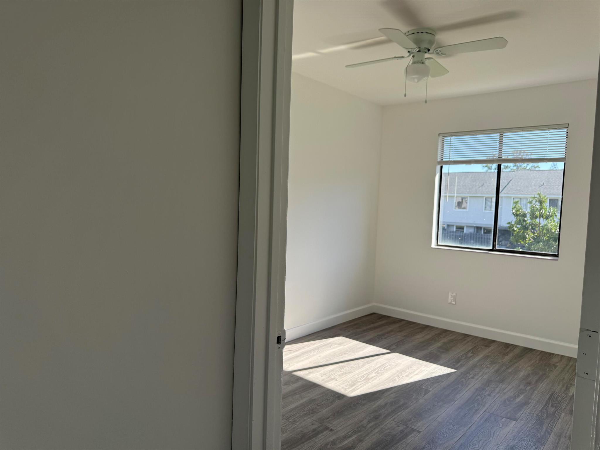 CANALAKE - Residential Lease