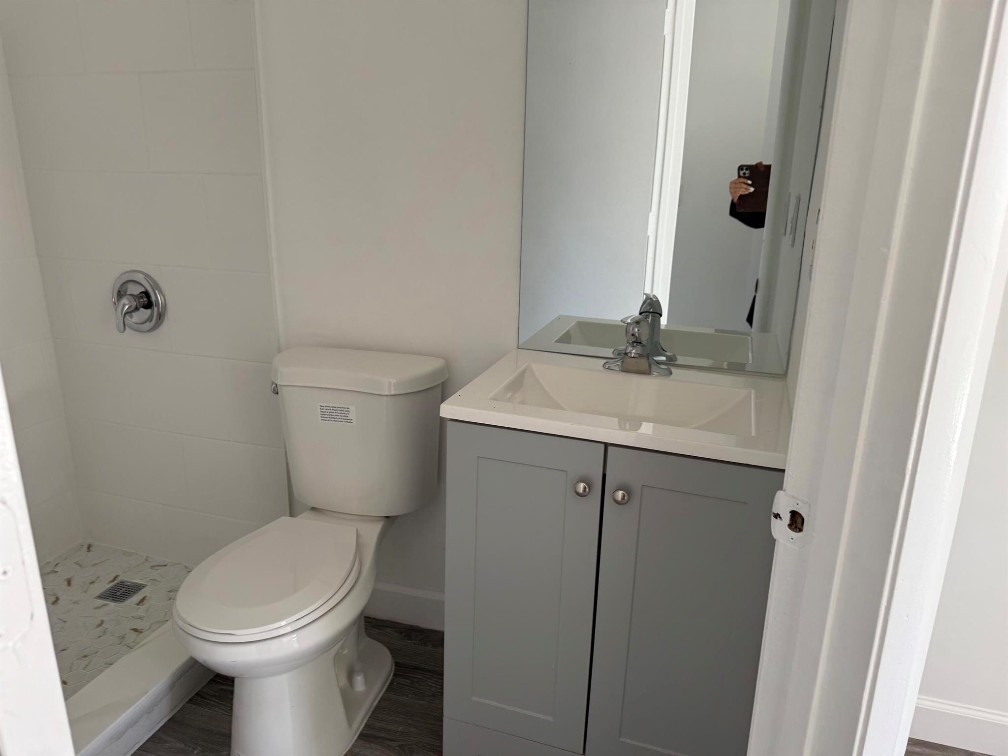 CANALAKE - Residential Lease