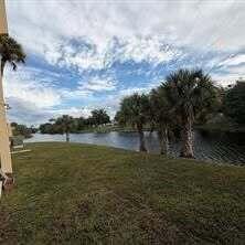 SUNRISE LAKES 44 CONDO - Residential Lease