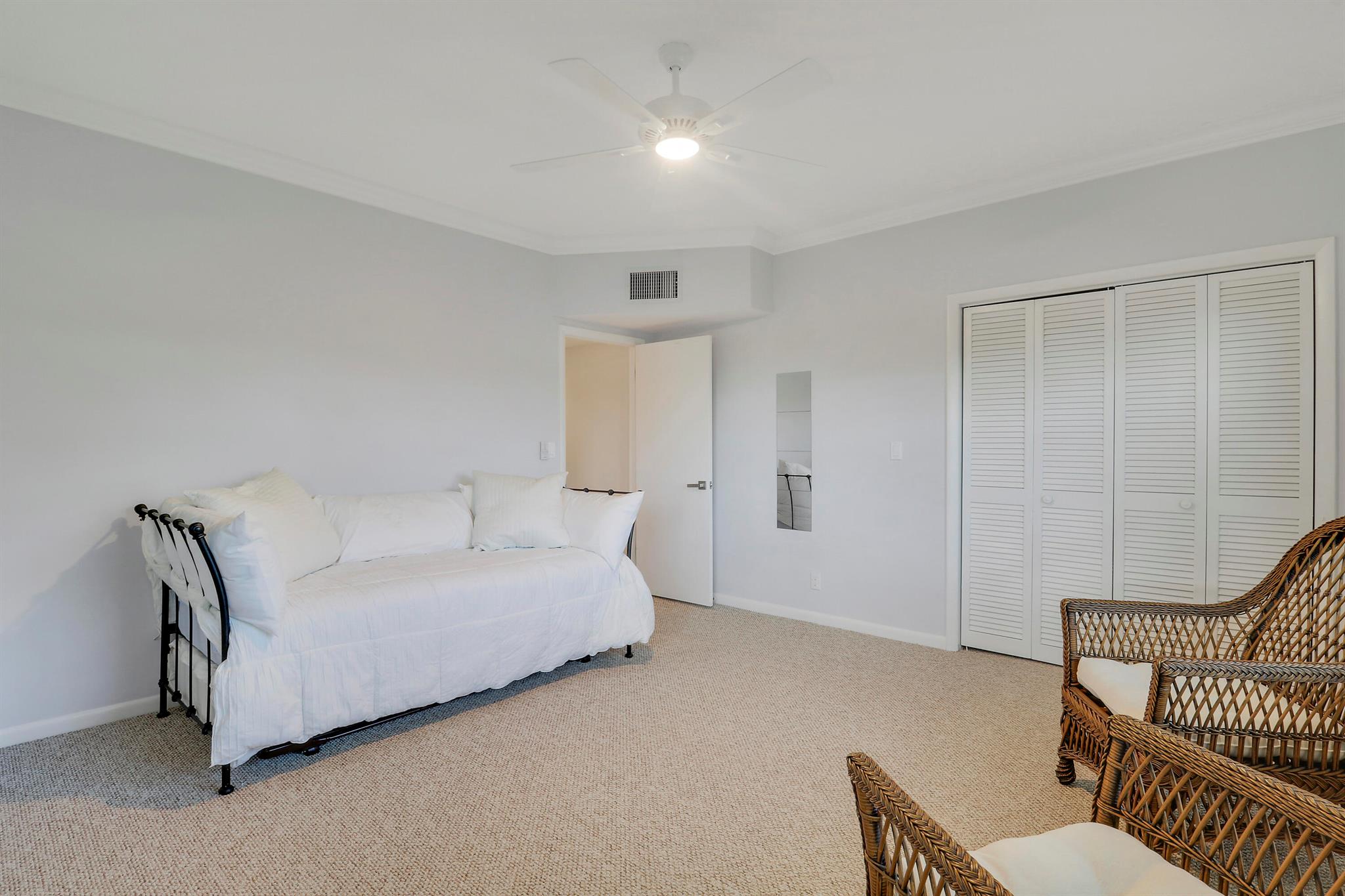 SEAMIST CONDO - Residential Lease