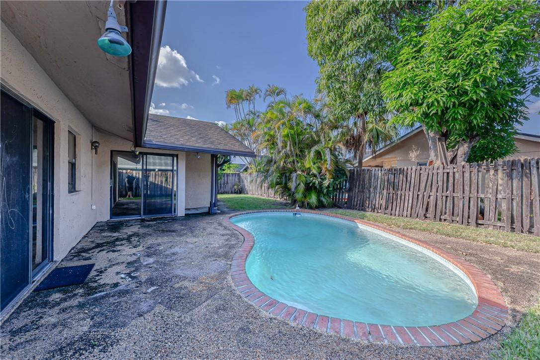 North Lauderdale Village - Residential