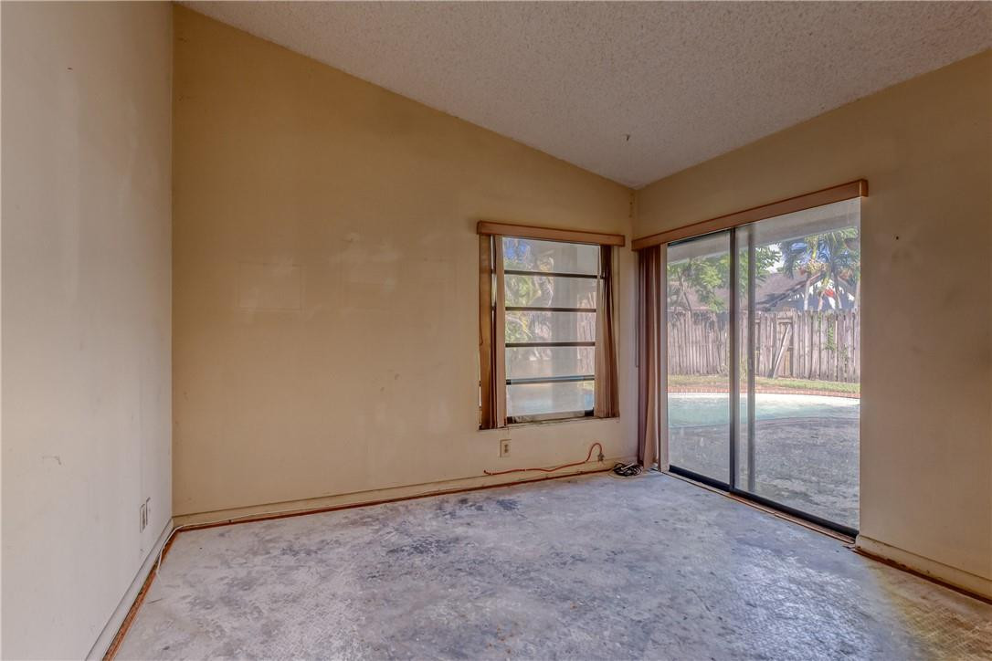 North Lauderdale Village - Residential