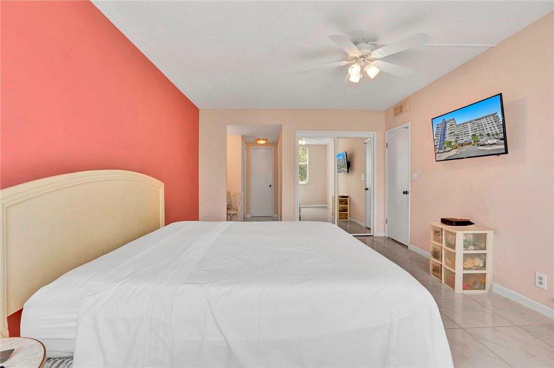 Hillcrest East Condo - Residential