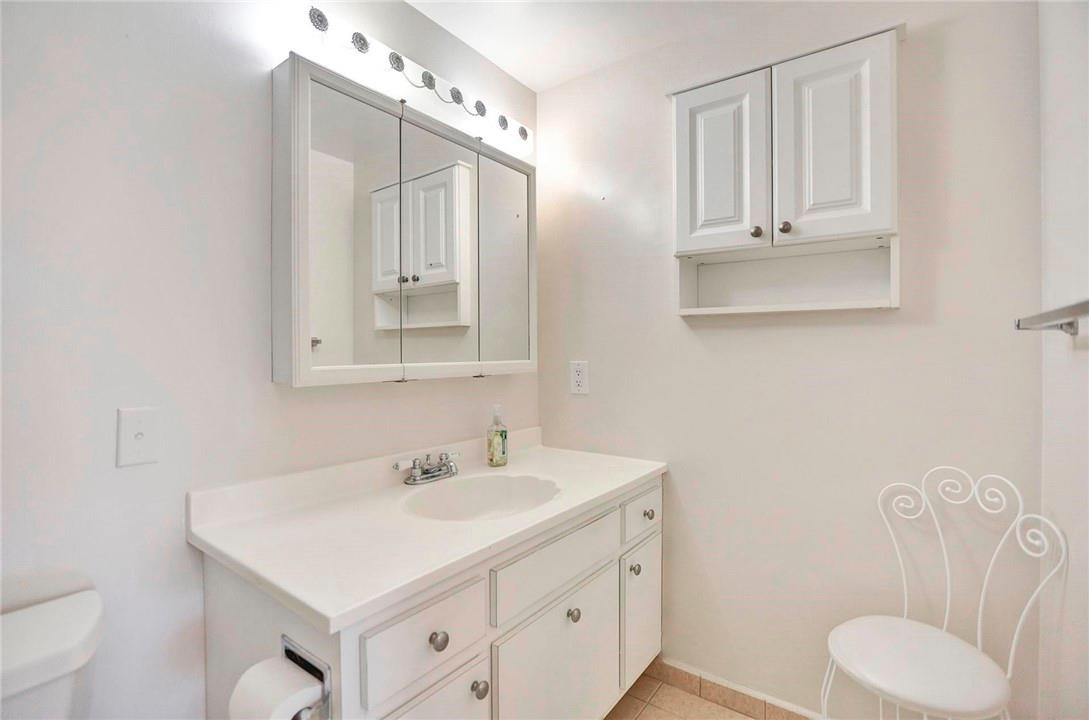 Hillcrest East Condo - Residential