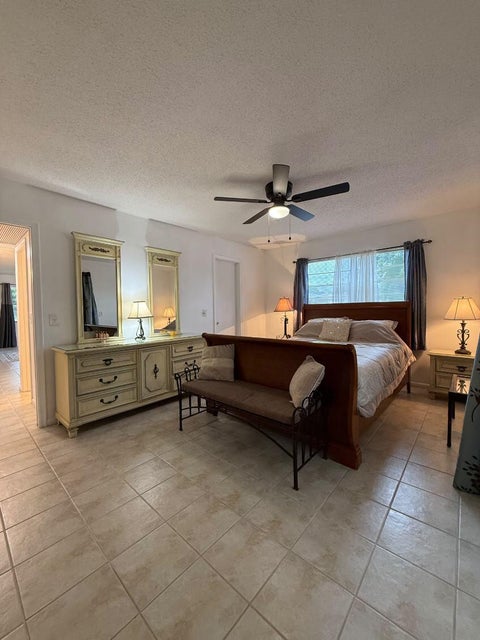 Tiny photo for 319 WINDSOR N, West Palm Beach, FL 33417 (MLS # B26090328)