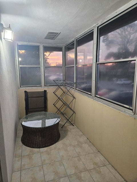 Tiny photo for 319 WINDSOR N, West Palm Beach, FL 33417 (MLS # B26090328)