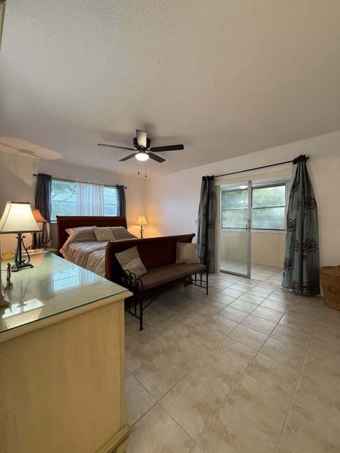 Tiny photo for 319 WINDSOR N, West Palm Beach, FL 33417 (MLS # B26090328)