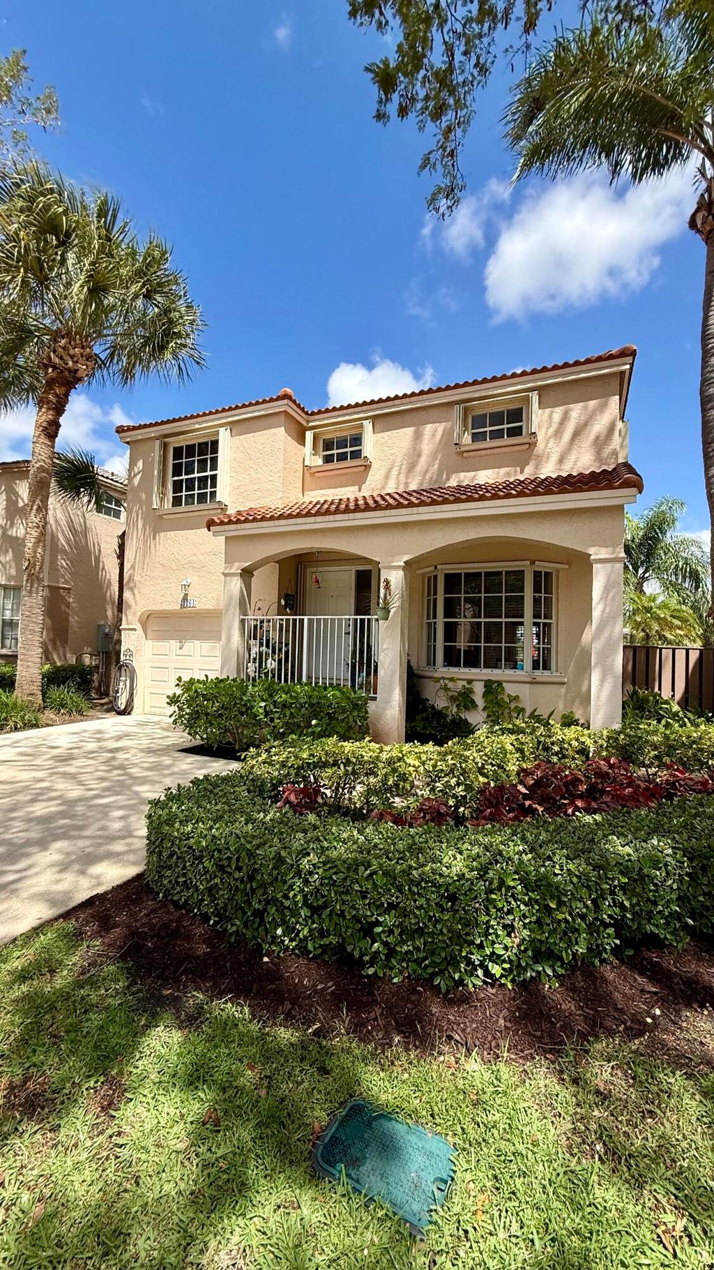 Photo of 1264 NW 110th Avenue, Plantation, FL 33322 (MLS # B26011864)