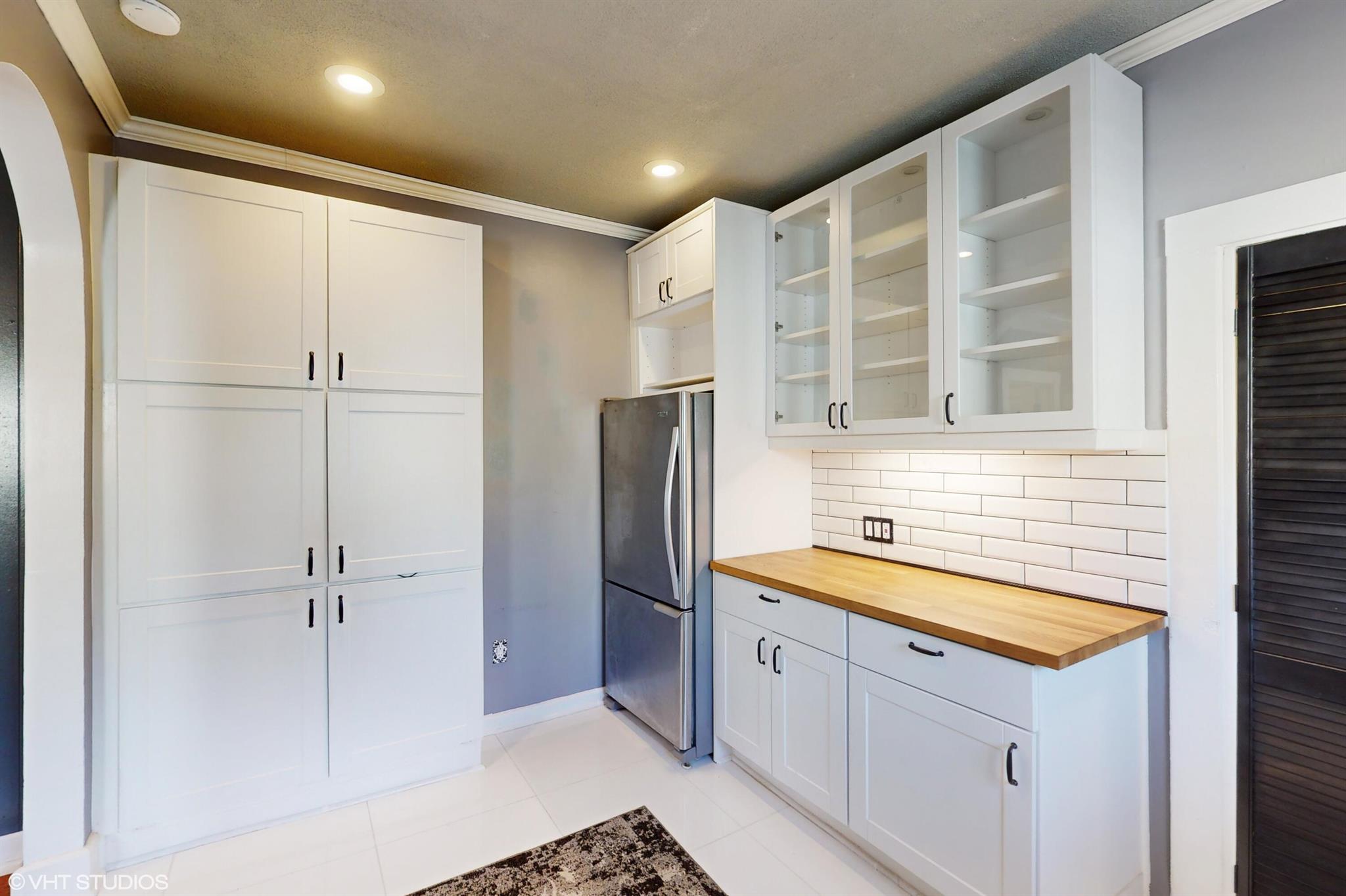 GARDENS THE - Residential