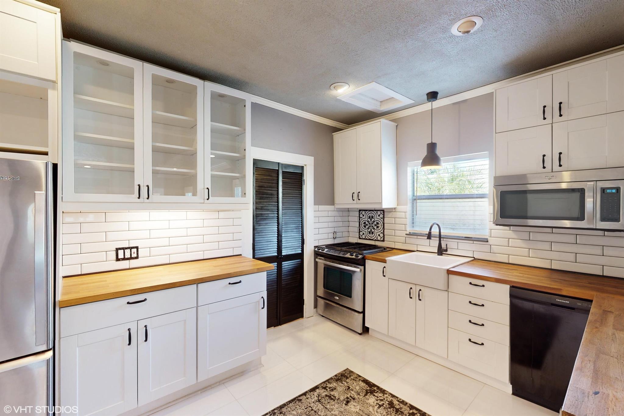 GARDENS THE - Residential